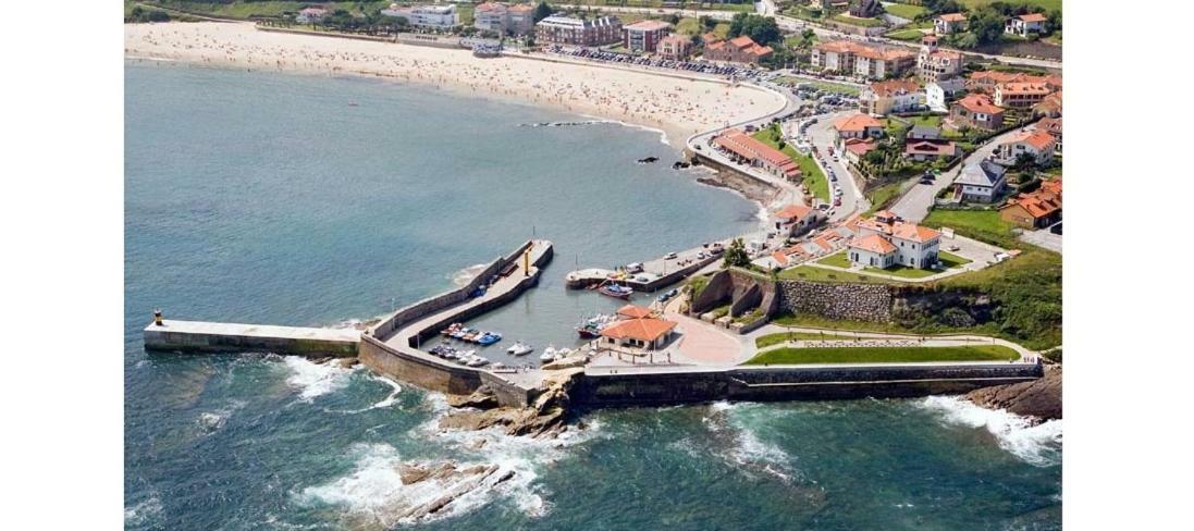 Pension Vega De Pas Comillas Buitenkant foto